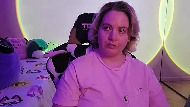 InternetFairy XO online show from 31, 1, 2025