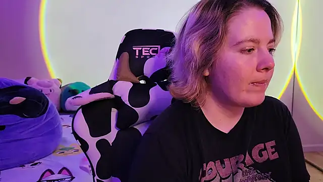 InternetFairy XO online show from 23, 2, 2025