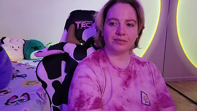 InternetFairy XO online show from 21, 1, 2025