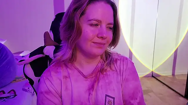 InternetFairy XO online show from 12, 10, 2025