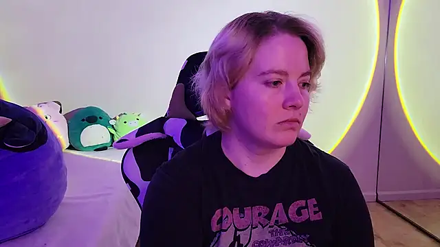 InternetFairy XO online show from 17, 12, 2024