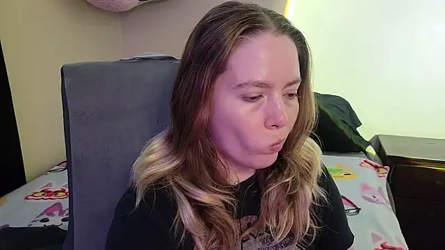InternetFairy XO online show from 7, 5, 2026