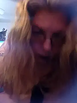 katybell1 online show from 9, 3, 2025