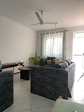 Snapshot of petiteebony_81 chatting on 4, 3, 2026 petiteebony 81 online show from 4, 3, 2026