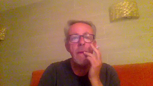 tuggy59 online show from 15, 4, 2026