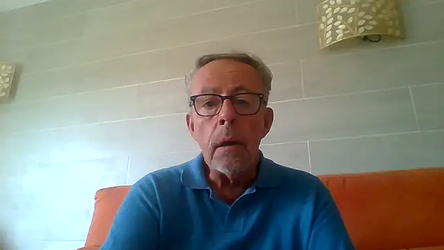 Snapshot of tuggy59 chatting on 8, 7, 2026 tuggy59 online show from 8, 7, 2026
