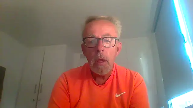 tuggy59 online show from 22, 9, 2025