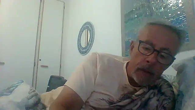 tuggy59 online show from 24, 9, 2025