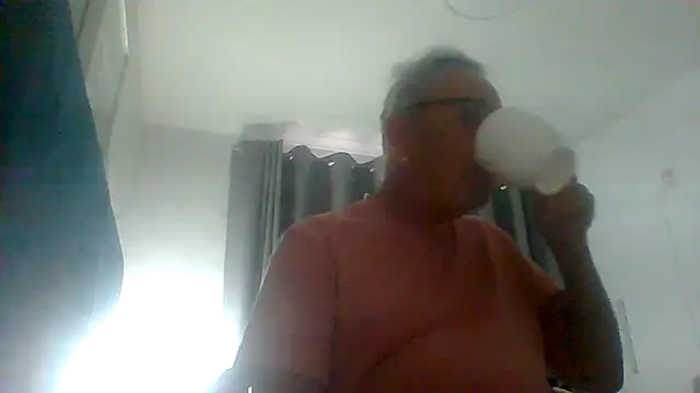 tuggy59 online show from 18, 10, 2025