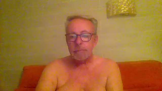 tuggy59 online show from 11, 4, 2026