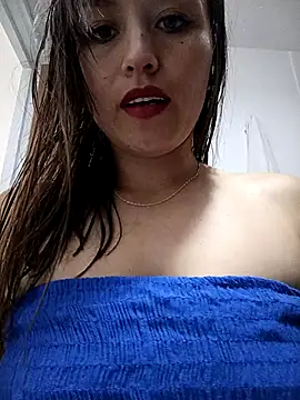 Snapshot of marena_saenz chatting on 18, 9, 2025 marena saenz online show from 18, 9, 2025