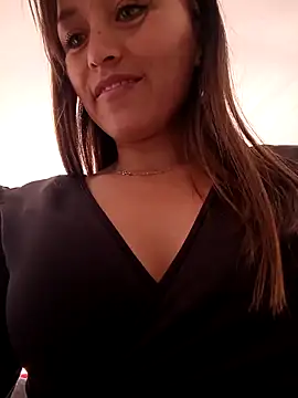 Snapshot of marena_saenz chatting on 2, 10, 2025 marena saenz online show from 2, 10, 2025