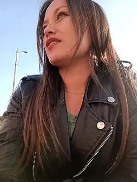 Snapshot of marena_saenz chatting on 1, 2, 2025 marena saenz online show from 1, 2, 2025