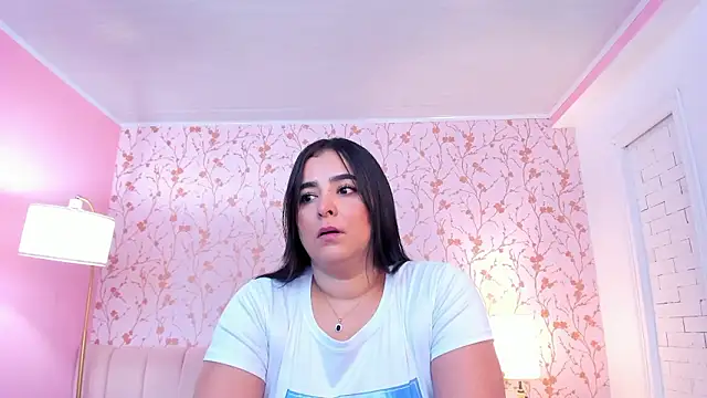 Snapshot of taylor_bennet chatting on 3, 2, 2026 taylor bennet online show from 3, 2, 2026