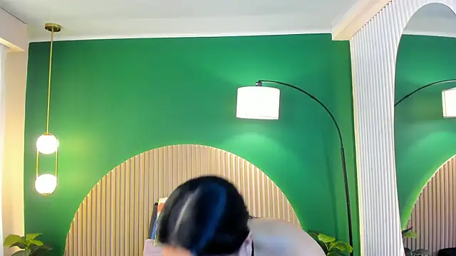 taylor bennet online show from 6, 11, 2025