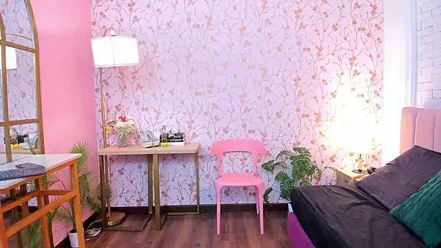 taylor bennet online show from 17, 4, 2026