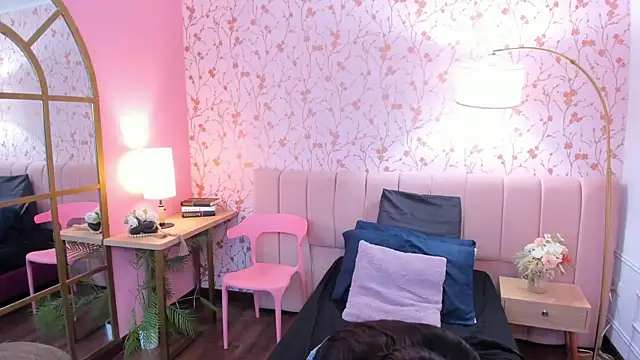 Snapshot of taylor_bennet chatting on 10, 2, 2026 taylor bennet online show from 10, 2, 2026