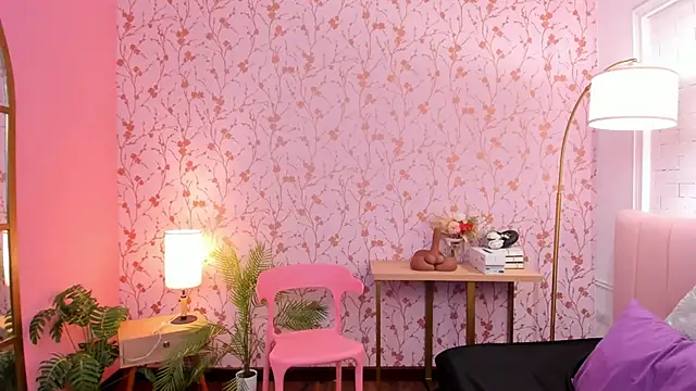 taylor bennet online show from 25, 9, 2025