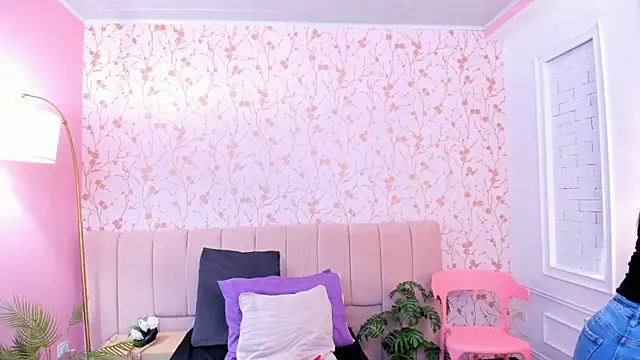 Snapshot of taylor_bennet chatting on 25, 2, 2026 taylor bennet online show from 25, 2, 2026