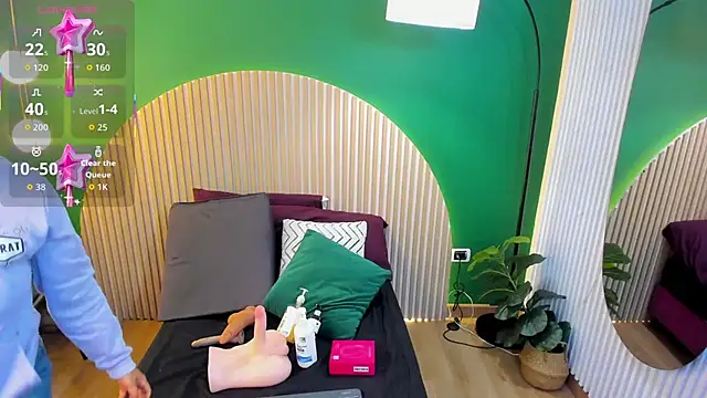 taylor bennet online show from 19, 10, 2025