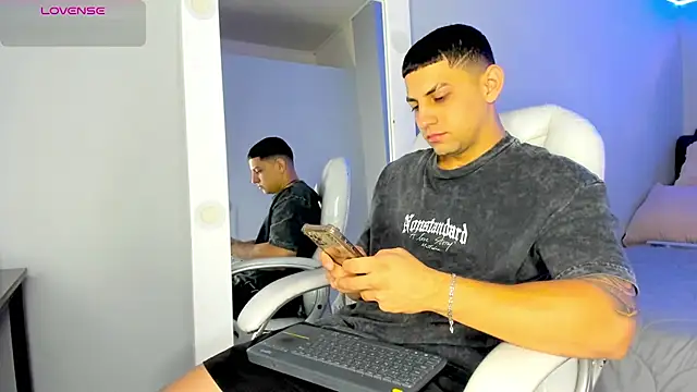 Alex cute77 online show from 25, 6, 2026