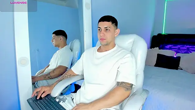 Alex cute77 online show from 17, 7, 2026