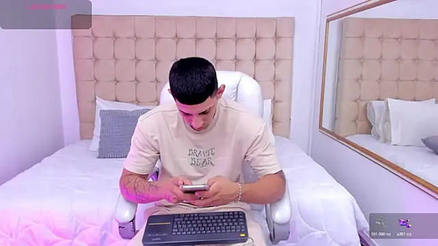 Alex cute77 online show from 16, 12, 2025