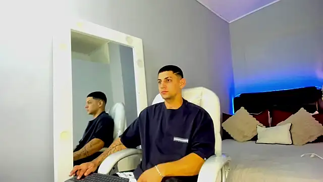 Alex cute77 online show from 10, 6, 2026
