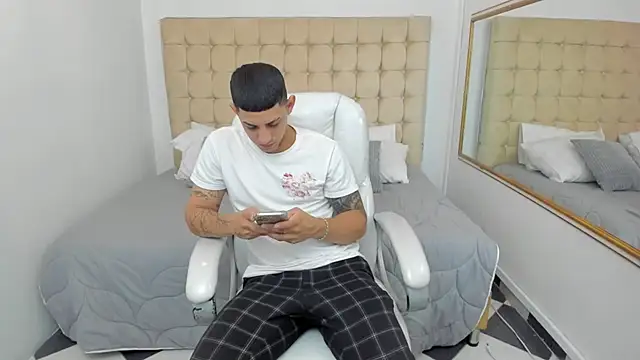 Alex cute77 online show from 15, 12, 2025