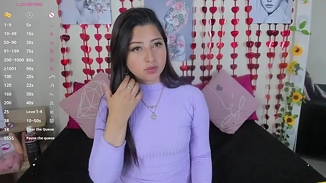 Snapshot of Yeysy__lenox chatting on 18, 2, 2025 Yeysy lenox online show from 18, 2, 2025