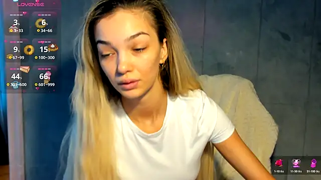 Sassy Teen online show from 29, 10, 2025