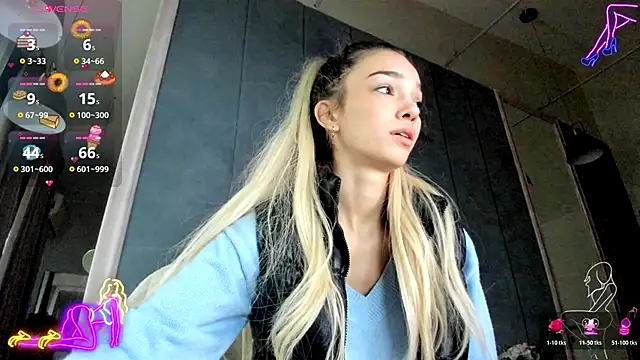 Sassy Teen online show from 10, 11, 2025