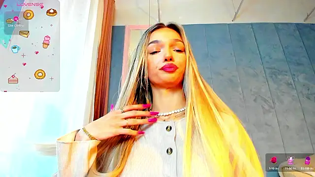 Snapshot of Sassy_Teen chatting on 11, 2, 2026 Sassy Teen online show from 11, 2, 2026