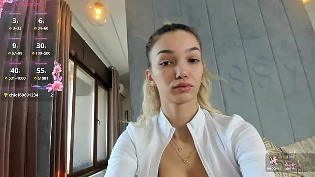 Sassy Teen online show from 22, 3, 2025