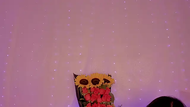 lili taylor online show from 10, 1, 2025