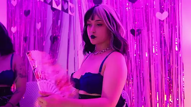 Gloomydoll online show from 13, 2, 2026