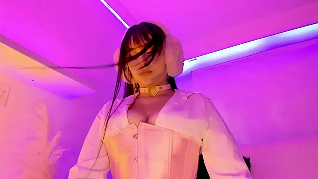 Gloomydoll online show from 22, 9, 2025