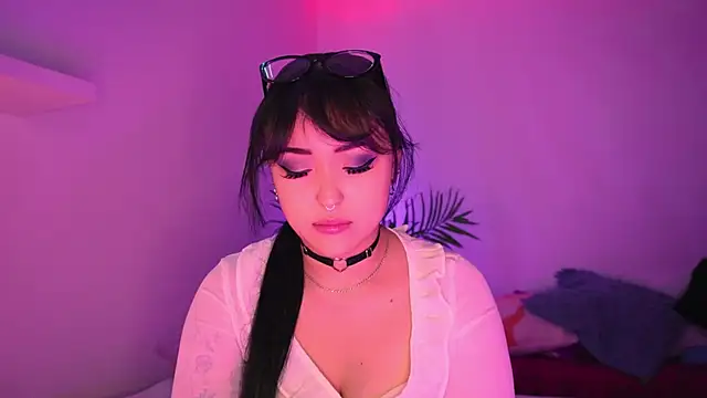 Gloomydoll online show from 16, 4, 2026