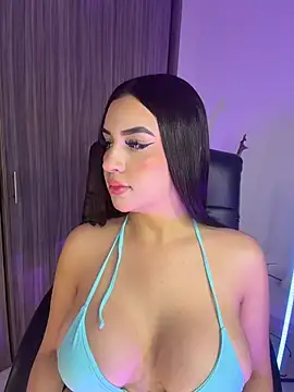 LindseyMoss online show from 16, 4, 2026