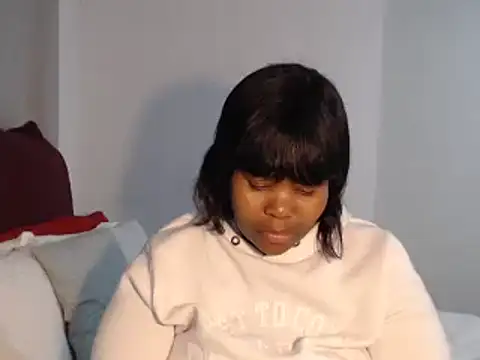 Real1SweetQueen online show from 26, 10, 2025