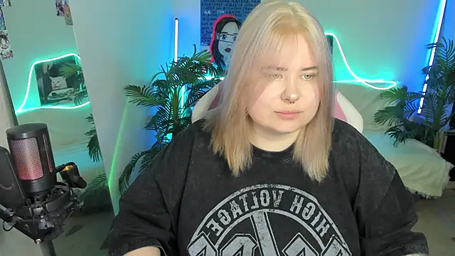 Akemi BBW online show from 18, 3, 2025