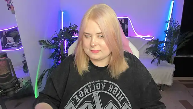 Akemi BBW online show from 17, 3, 2025