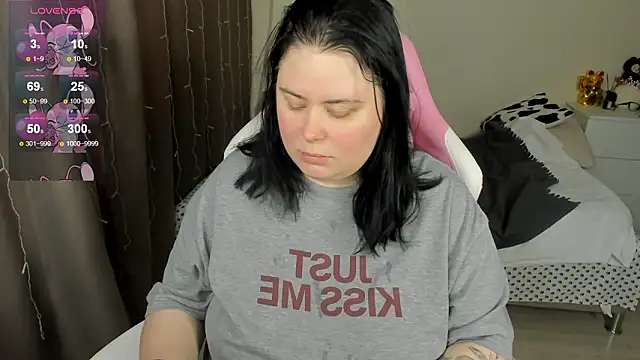 Akemi BBW online show from 25, 3, 2026