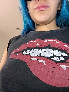 kaoticblue  online show from 3, 5, 2026