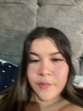 zoe adhara online show from 31, 10, 2025