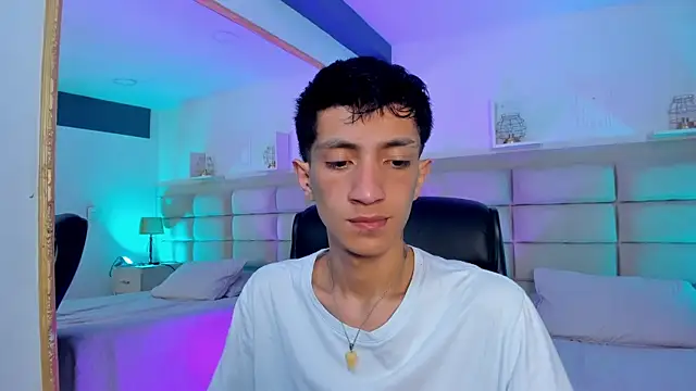 DereckCooperr online show from 6, 10, 2025