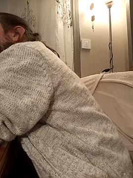 Snapshot of teekoine1 chatting on 29, 10, 2025 teekoine1 online show from 29, 10, 2025