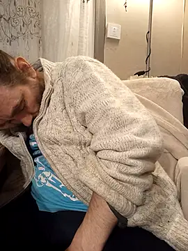 Snapshot of teekoine1 chatting on 21, 11, 2025 teekoine1 online show from 21, 11, 2025