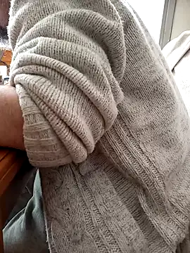 Snapshot of teekoine1 chatting on 2, 11, 2025 teekoine1 online show from 2, 11, 2025