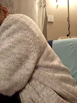 Snapshot of teekoine1 chatting on 23, 2, 2026 teekoine1 online show from 23, 2, 2026